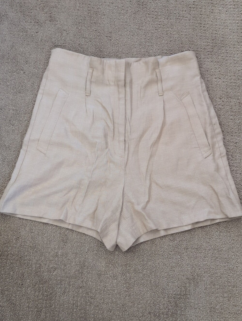 Express Women's Extreme High Rise Pleated Linen Blend Midi Length Dressy Shorts